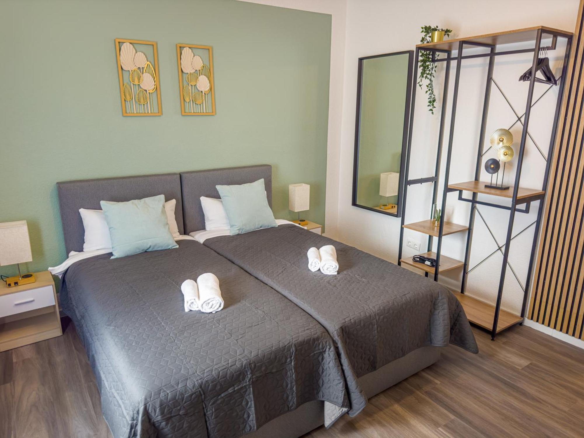 Apartment Immostay M#6 Maisonette- Apartment, Wifi & Parken, Parkanlage, 4k Tv *
