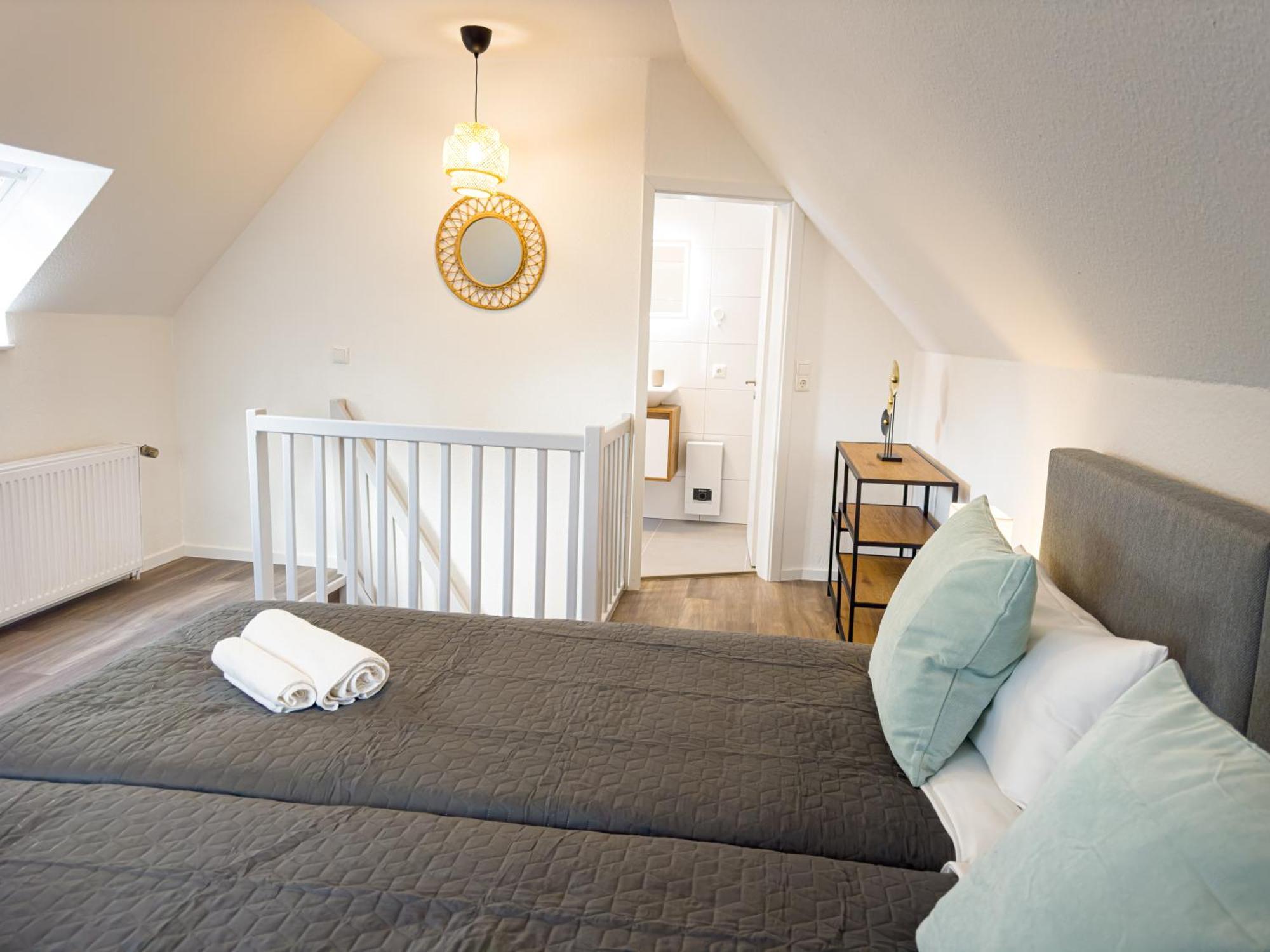 Immostay M#6 Maisonette- Apartment, Wifi & Parken, Parkanlage, 4k Tv Apartment Bremen