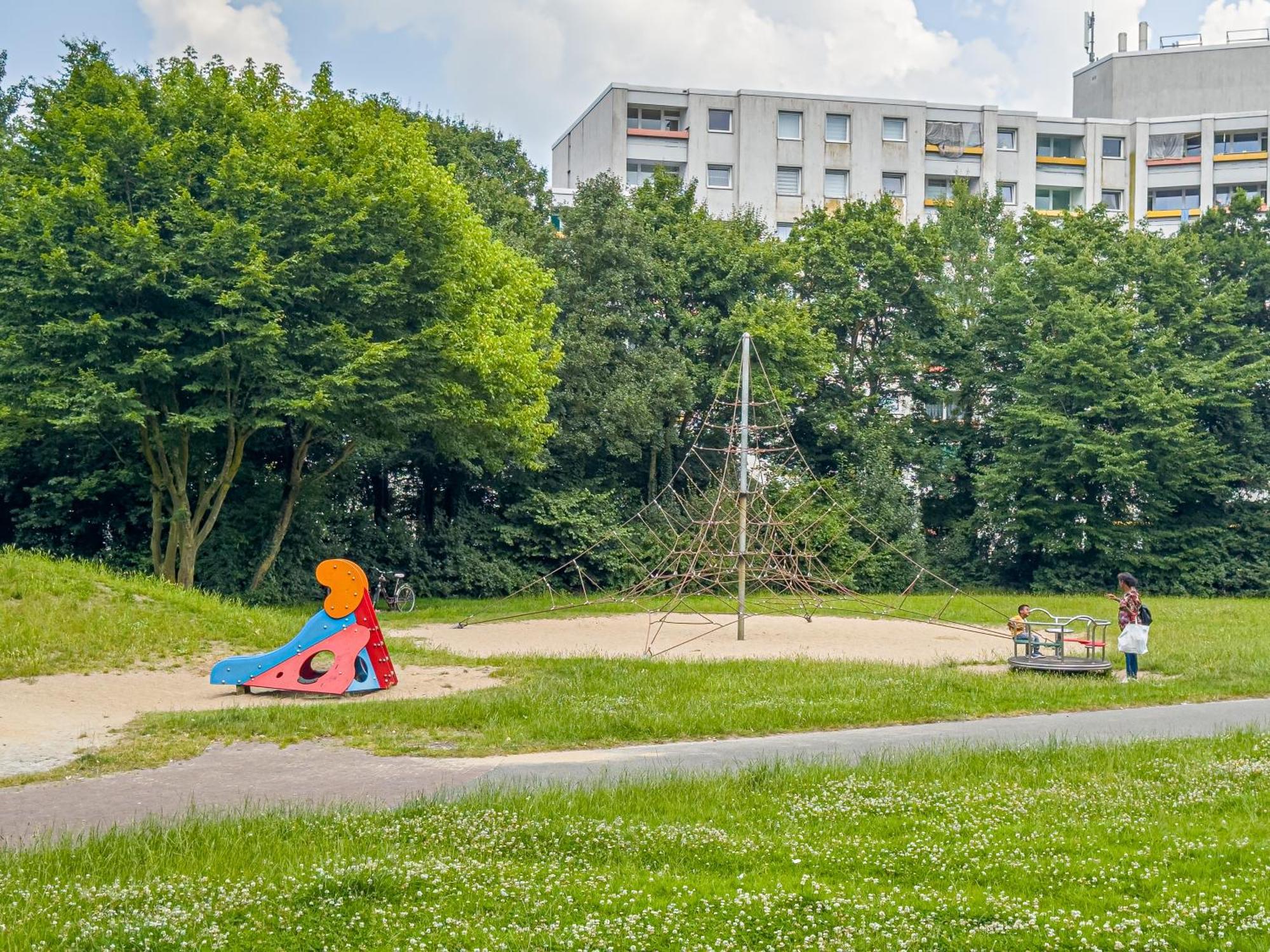 Immostay M#6 Maisonette- Apartment, Wifi & Parken, Parkanlage, 4k Tv Apartment